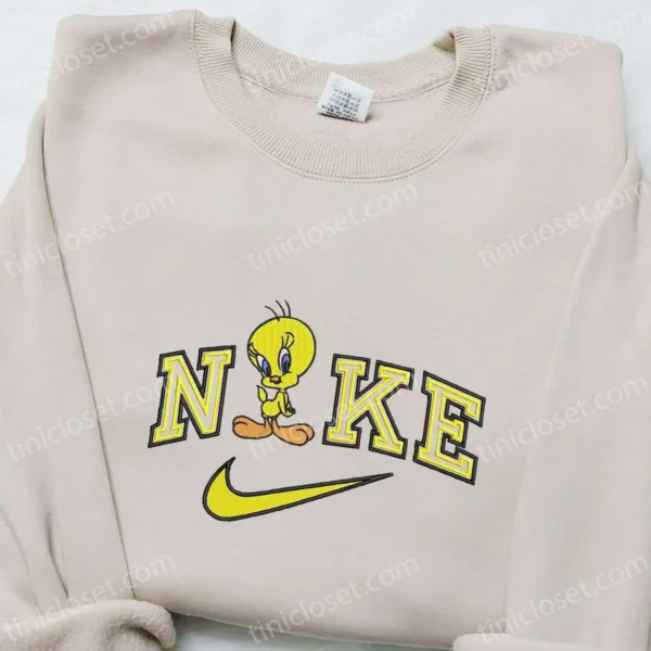 Nike x Tweety Cartoon Embroidered Sweatshirt, Disney Characters Embroidered T-shirt, Best Gift Ideas for Family